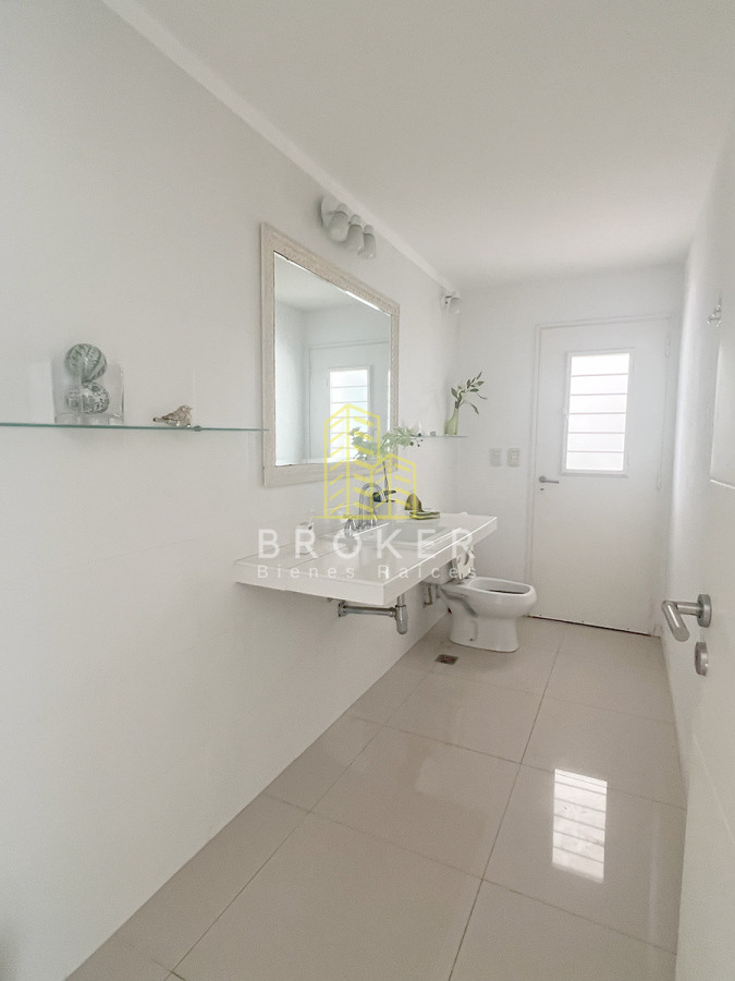 Casa ID.2238/Casa_en_Venta_en_Haras_Santa_María_-_Barrio_Los_Eucaliptos - Casa en Venta en Haras Santa María - Barrio Los Eucaliptos