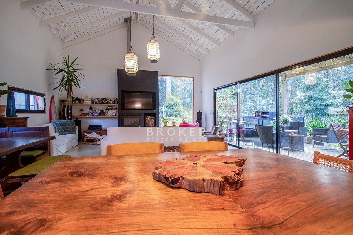 Casa ID.704/Venta_de_amplia_casa_en_Barra_Verde - Venta y alquiler de casa de 3 dormitorios en Barra Verde. Punta del Este, Uruguay.