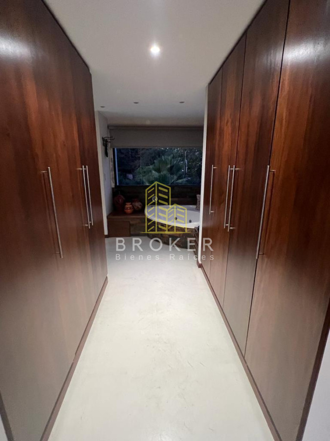 Casa ID.9086/Alquiler_Casa_5_dormitorios_Punta_del_Este_piscina_climatizada - Alquiler Casa 5 dormitorios Punta del Este piscina climatizada