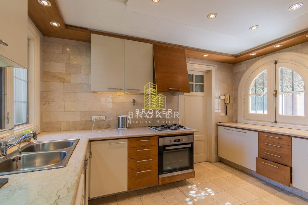 Casa ID.52 - Venta Mansión Casa Carrasco Rambla Residencia De Estilo Con 6 Suites 