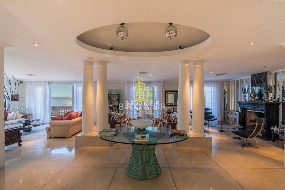 Casa ID.52 - Venta Mansión Casa Carrasco Rambla Residencia De Estilo Con 6 Suites 