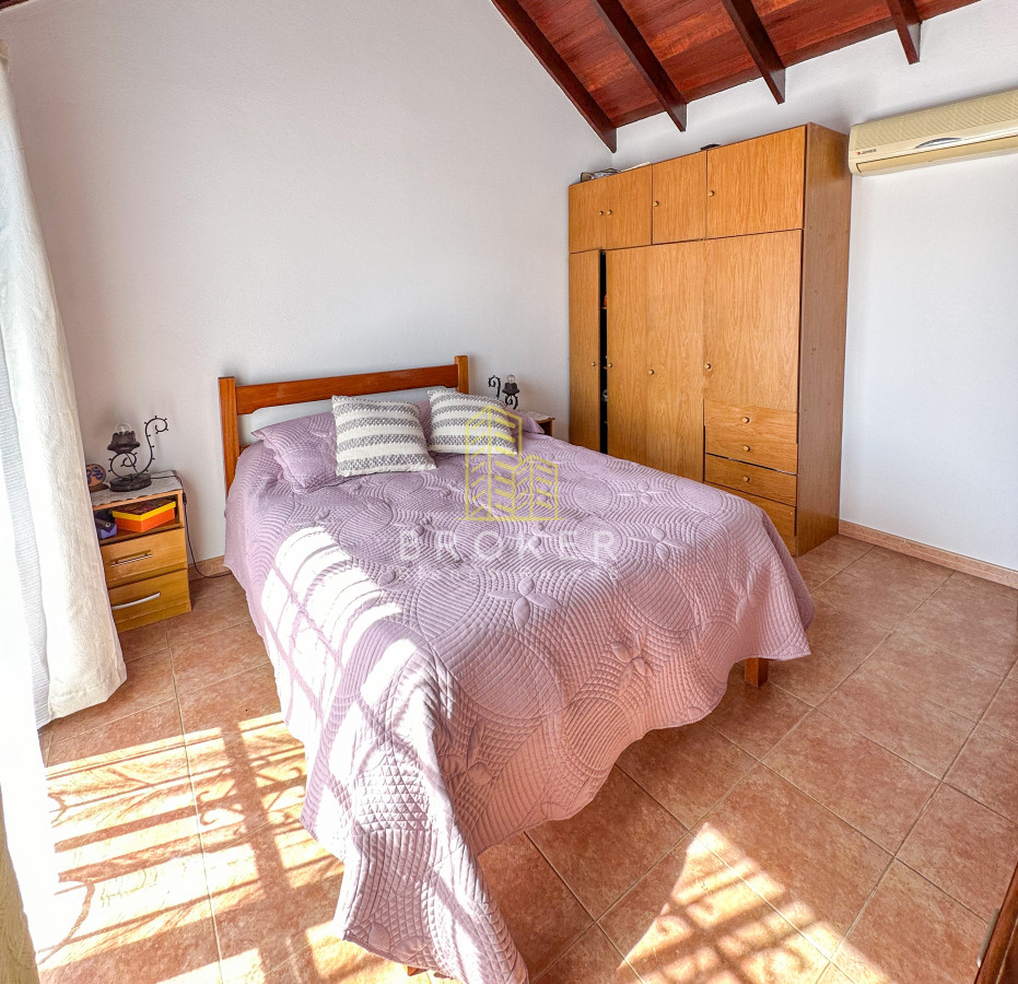Casa ID.2367/Venta_casa_3_dormitorios_zona_Pinares_ - Venta casa 3 dormitorios zona Pinares 