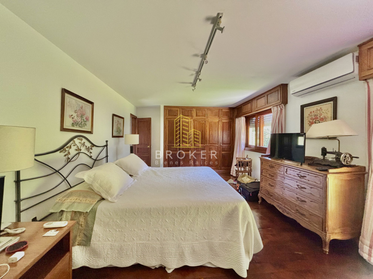 Casa ID.9736/Venta_casa_mansa_punta_del_este_piscina_ - Venta casa mansa punta del este piscina 