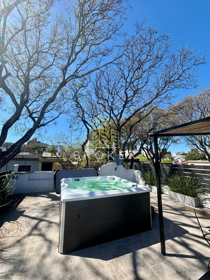 Casa ID.2429/Venta_Casa_Pocitos_3_dormitorios_con_garage!_Moderna_a_Estrenar! - ¡RESERVADA! Venta Casa Pocitos 3 dormitorios con garage! Moderna a Estrenar!