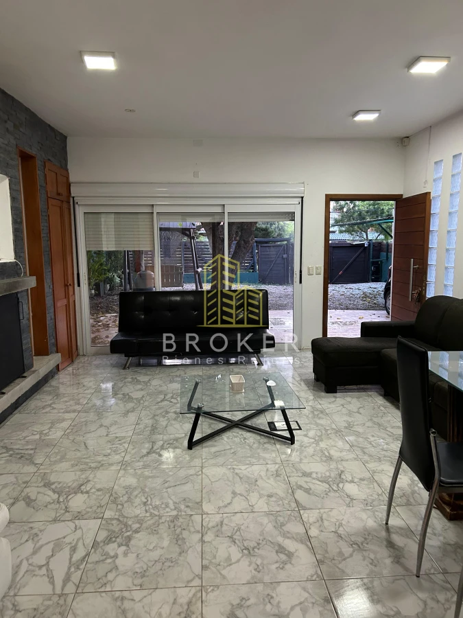 Casa ID.2156/Casa_en_Alquiler_Anual_y_Temporal_2_dormitorios_Las_Delician_Pinares_con_Parrillero_y_Cochera_Punta_del_Este - Casa en Alquiler Anual y Temporal 2 dormitorios Las Delician Pinares con Parrillero y Cochera Punta del Este