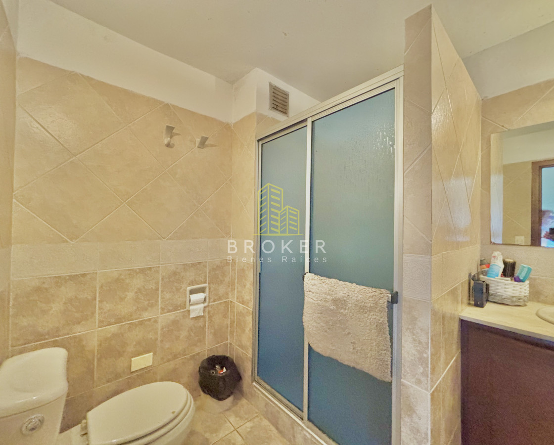 Casa ID.9439/Venta_Casas_Punta_del_Este_5_dormitorios_y_piscina_Jardines_de_Cordoba - Venta Casas Punta del Este 5 dormitorios y piscina Jardines de Cordoba