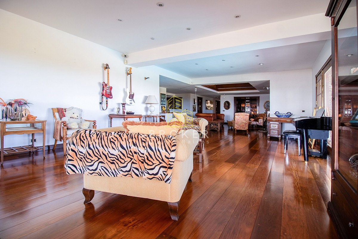 Casa ID.37/Venta_Mansión_frente_al_mar_en_Punta_Del_Este_Playa_Mansa - Venta Mansión frente al mar en Punta Del Este Playa Mansa