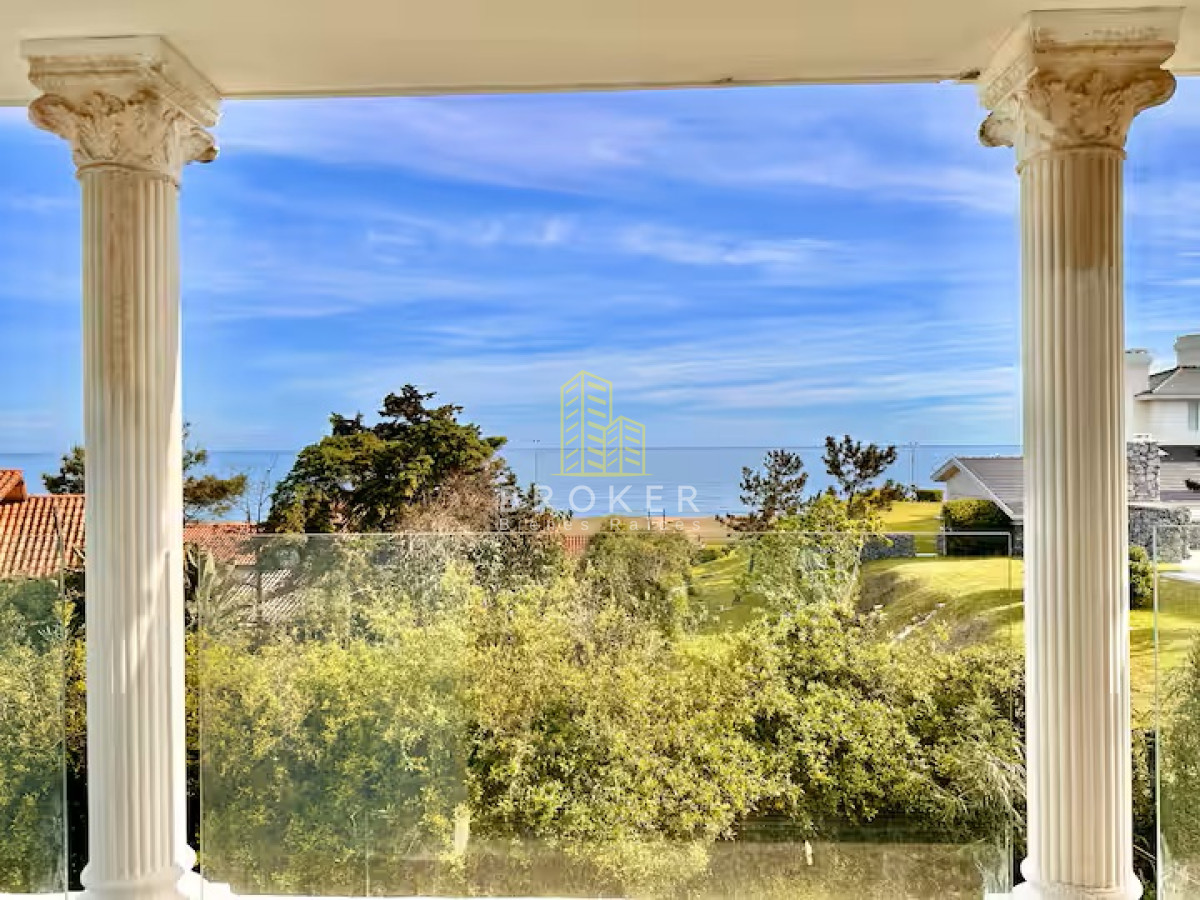 Casa ID.9224/Venta_Casa_Punta_del_Este_4_Dormitorios_a_Pasos_del_Mar_Playa_Mansa - Venta Casa Punta del Este 4 Dormitorios a Pasos del Mar Playa Mansa