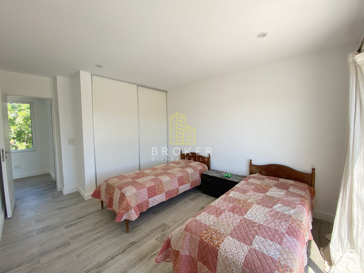 Casa ID.2220/Casa_en_Venta_en_Haras_Santa_María_-_Barrio_Molino - Casa en Venta en Haras Santa María - Barrio Molino