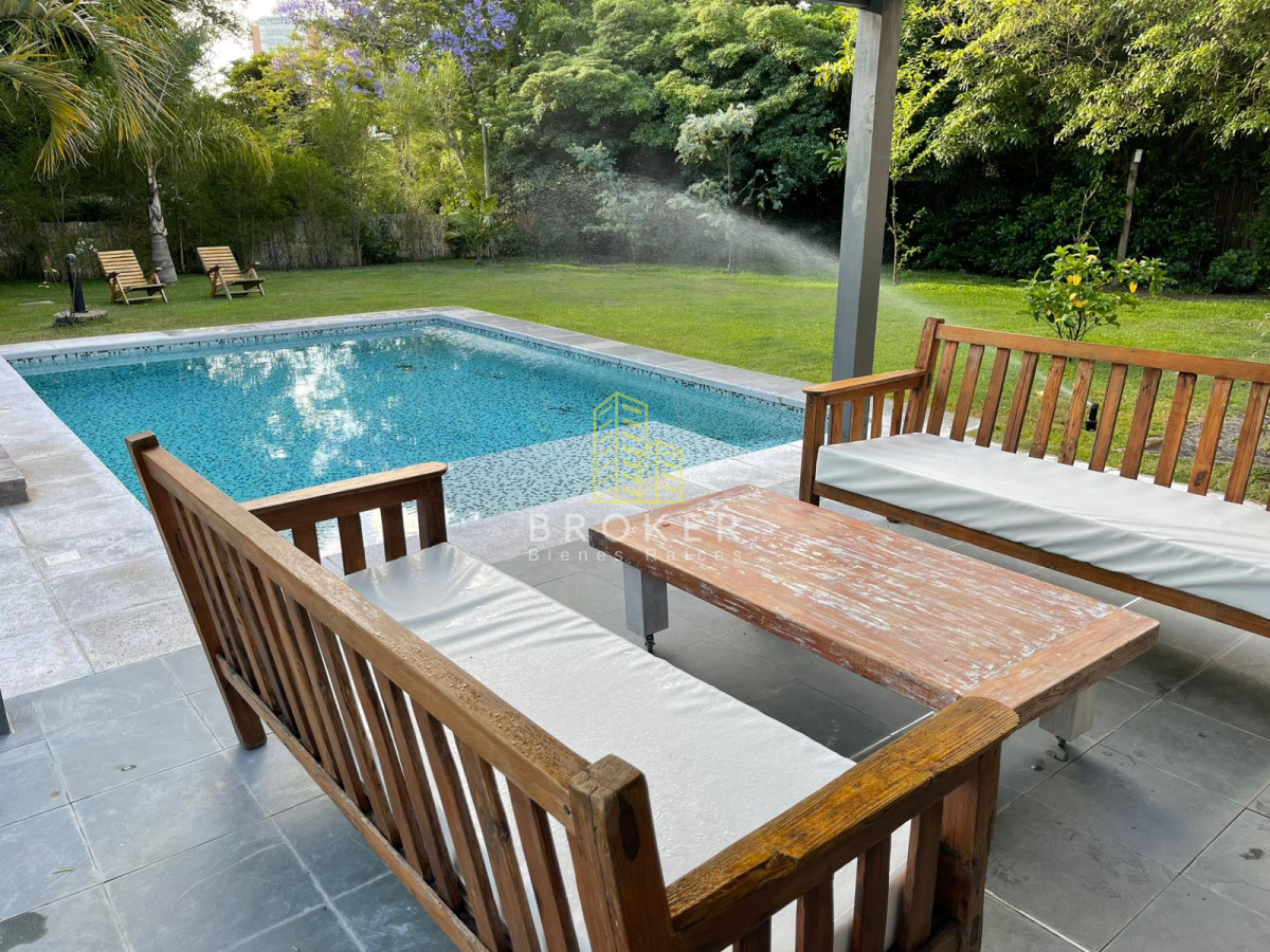 Casa ID.9084/Alquiler_Casa_4_dormitorios_Playa_Mansa,_Punta_del_Este - Alquiler Casa 4 dormitorios Playa Mansa, Punta del Este