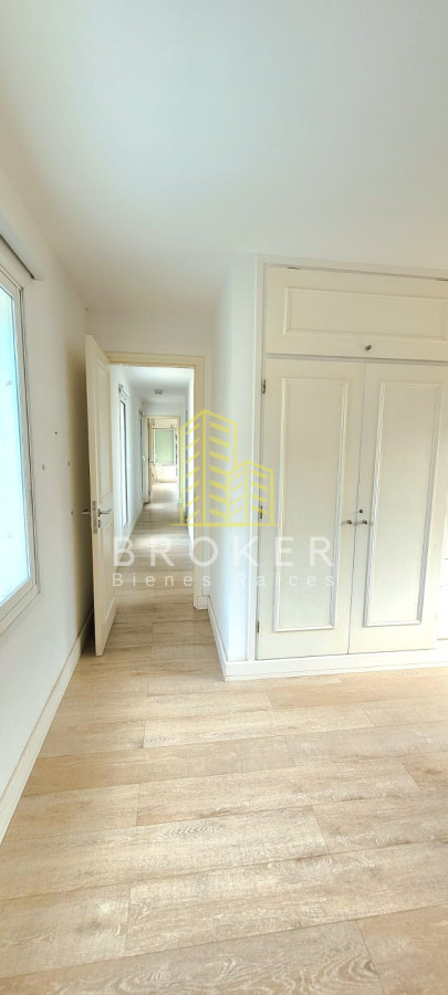 Casa ID.8987/Venta_Casa_5_dormitorios_Punta_del_Este_ - Venta Casa 5 dormitorios Punta del Este 