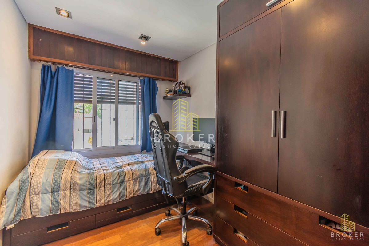 Casa ID.2155/venta_casa_3_dormitorios_mas_servicio_y_piscina_en_punta_gorda,_Montevideo._Uruguay - venta casa 3 dormitorios mas servicio y piscina en punta gorda, Montevideo. Uruguay