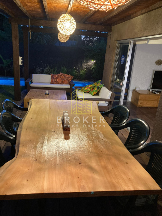 Casa ID.9041/Alquiler_de_temporada_y_venta_de_hermosa_Casa_en_Manantiales! - Alquiler de temporada y venta de hermosa Casa en Manantiales!