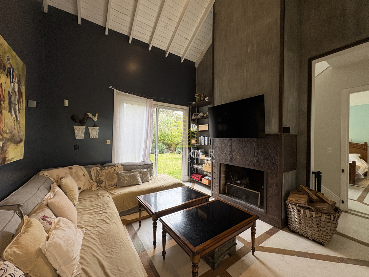 Casa ID.76 - Venta Casa La Barra Puntra del Este