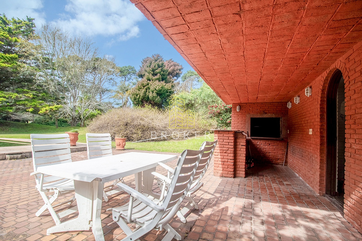 Casa ID.1787 - Venta y alquiler de Mansion Beverly Hills Punta del Este Uruguay, Uruguay.