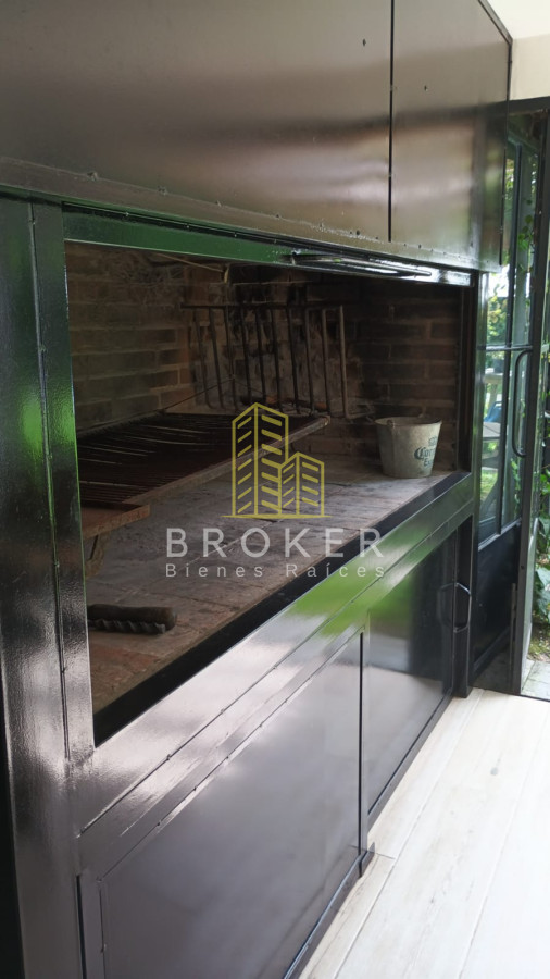 Casa ID.8845/Alquiler_hermosa_y_amplia_casa_con_pileta_climatizada_en_San_Rafael,_Punta_del_Este - Alquiler hermosa y amplia casa con pileta climatizada en San Rafael, Punta del Este