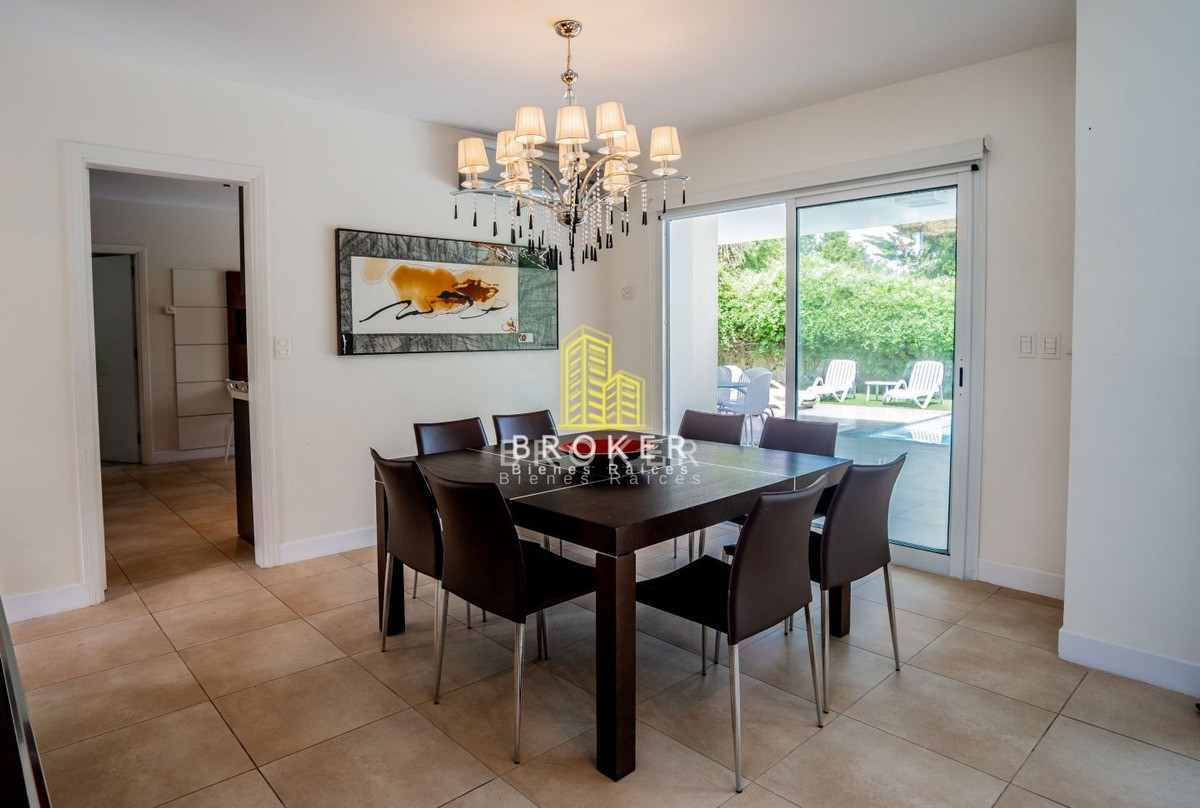 Casa ID.73/Venta_Casa_4_Dormitorios_Mansa_Barrio_Privado_Punta_Del_Este_BOULEVARD_PARK - Venta Casa 4 Dormitorios Mansa Barrio Privado Punta Del Este BOULEVARD PARK