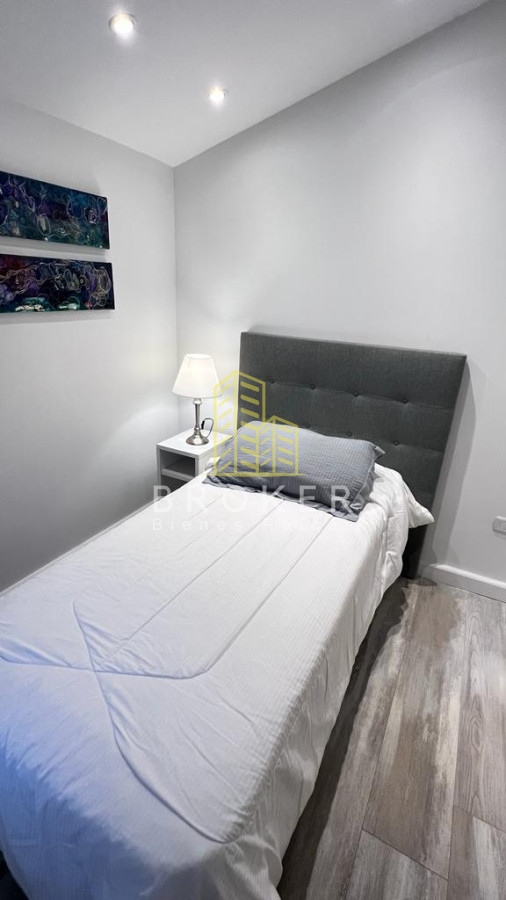 Casa ID.9084/Alquiler_Casa_4_dormitorios_Playa_Mansa,_Punta_del_Este - Alquiler Casa 4 dormitorios Playa Mansa, Punta del Este