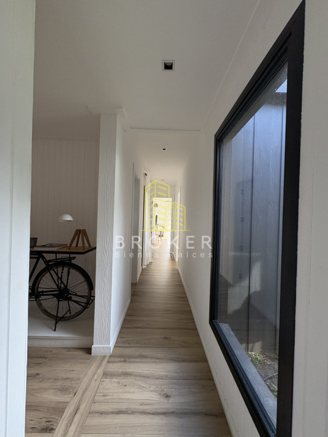 Casa ID.8874/Venta_Casa_La_Barra_Punta_del_Este - Venta Casa La Barra Punta del Este