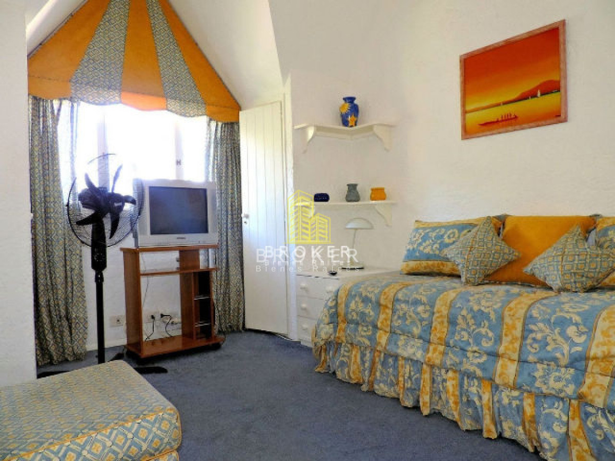 Casa ID.75/Venta_Casa_Punta_Del_Este_Lugano_971_Broker__(ref:_Bkb-971) - Venta Casa Punta Del Este Lugano 971 Broker  (ref: Bkb-971)