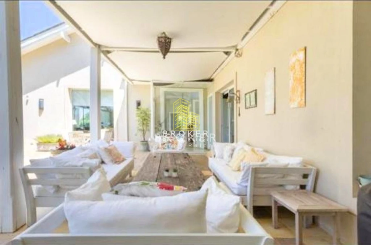 Casa ID.76/Venta_Casa_La_Barra_Punta_Del_Este_Broker_ - Venta De Icónica Casa de Lujo en la Barra, una casa de revista de gran nivel 