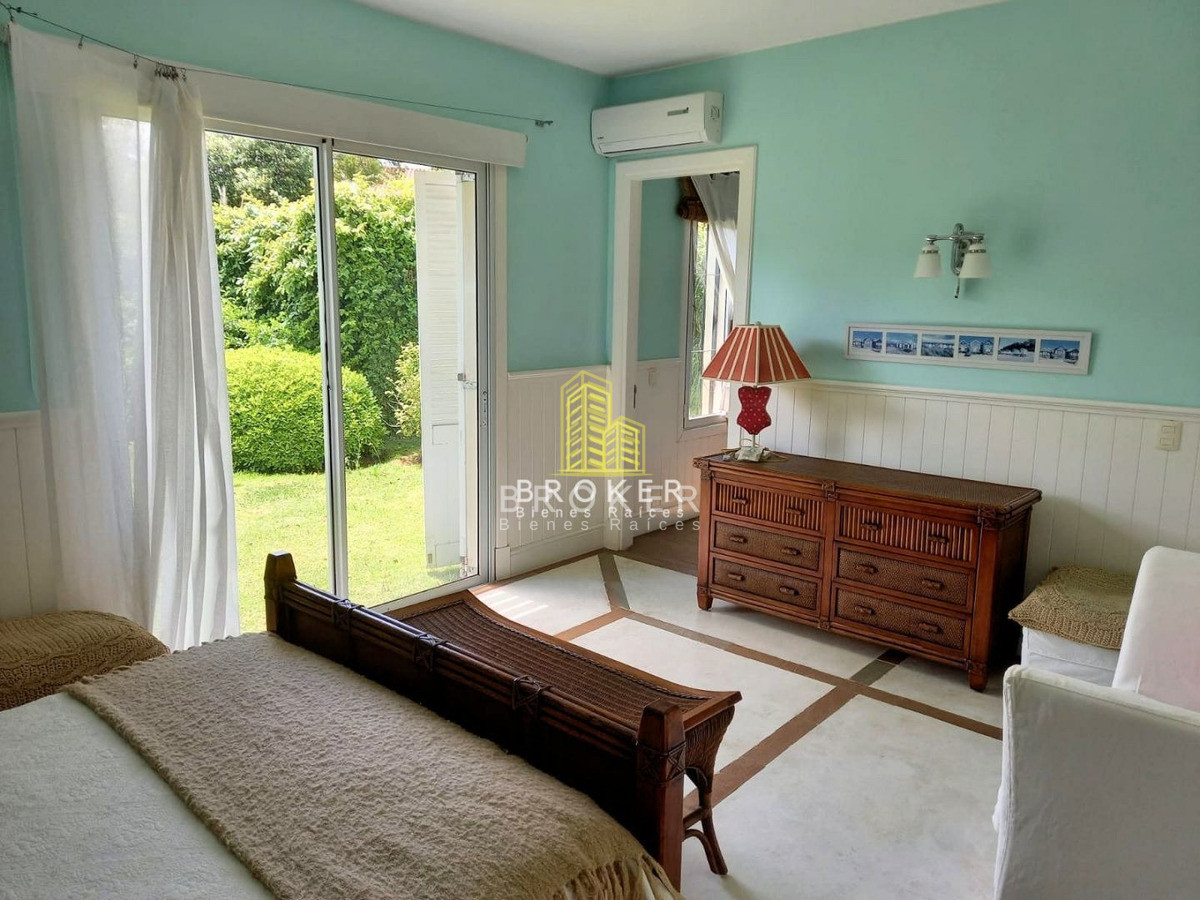 Casa ID.76/Venta_Casa_La_Barra_Punta_Del_Este_Broker_ - Venta Casa La Barra Punta Del Este Broker 