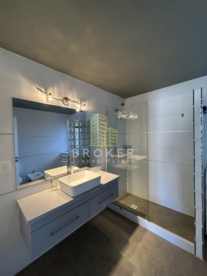 Casa ID.572/Venta_de_Duplex_en_Barrio_Privado,_Playa_Mansa_punta_del_este_ - Venta de Duplex en Barrio Privado, Playa Mansa. Punta del Este, Uruguay.