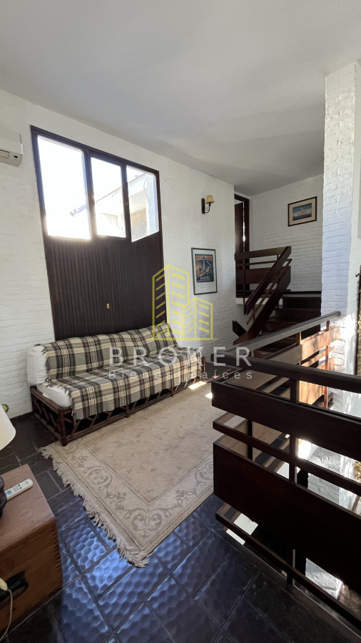 Casa ID.9399 - VENTA CASA PUNTA DEL ESTE Playa Mansa Parada 16