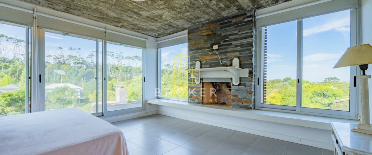 Casa ID.9036/Casa_en_Venta_3_dormitorios_con_vista_al_mar_en_barrio_privado_San_Vicente,_Manantiales - Casa en Venta 3 dormitorios con vista al mar en barrio privado San Vicente, Manantiales