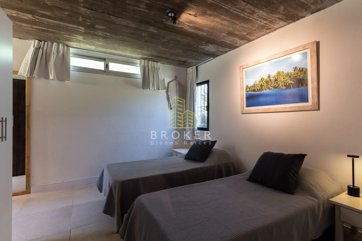 Casa ID.8866/Espectacular_y_moderna_casa_en_la_barra_para_alquiler_de_temporada - Espectacular y moderna casa en la barra para alquiler de temporada