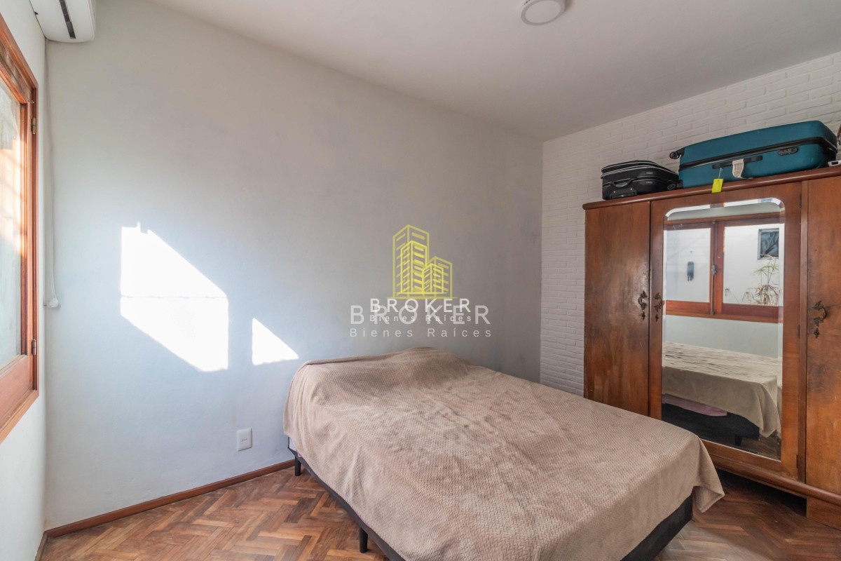 Casa ID.1642/Venta_2_Casas_en_Padrón_Único,_con_Renta_en_Malvín,_Montevideo,_Uruguay - Venta 2 Casas en Padrón Único, con Renta en Malvín, Montevideo, Uruguay