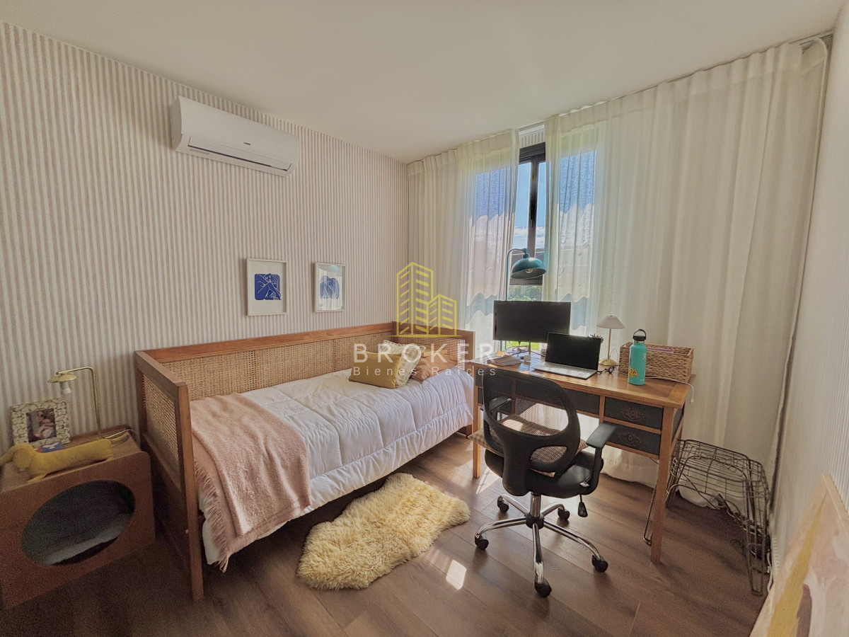 Casa ID.8425/Venta_Casa_Punta_del_Este,_Zona_Balneario_Buenos_Aires,_Manantiales - Venta Casa Punta del Este, Zona Balneario Buenos Aires, Manantiales
