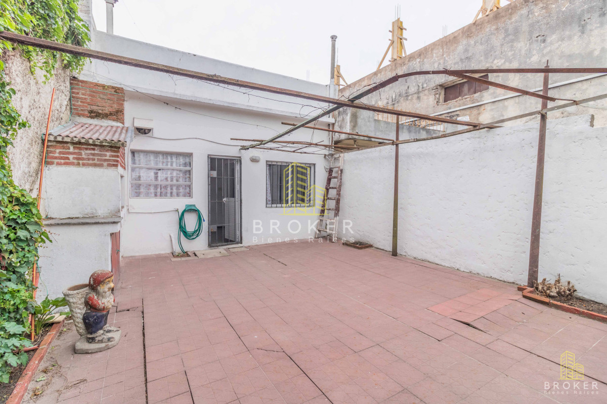 Casa ID.2082/Venta_Casa_2_dormitorios_en_Las_Piedras_Avda_Instrucciones - Venta Casa 2 dormitorios en Las Piedras Avda Instrucciones