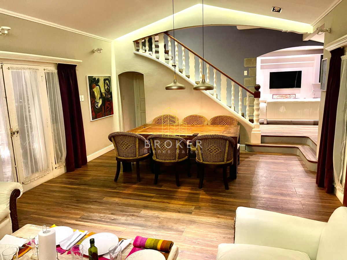 Casa ID.9084/Alquiler_Casa_4_dormitorios_Playa_Mansa,_Punta_del_Este - Alquiler Casa 4 dormitorios Playa Mansa, Punta del Este