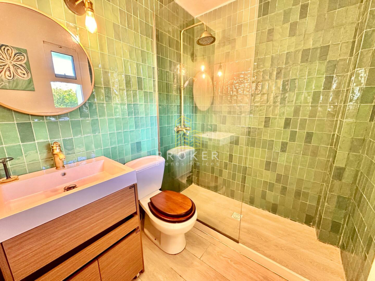 Casa ID.9224/Venta_Casa_Punta_del_Este_4_Dormitorios_a_Pasos_del_Mar_Playa_Mansa - Venta Casa Punta del Este 4 Dormitorios a Pasos del Mar Playa Mansa