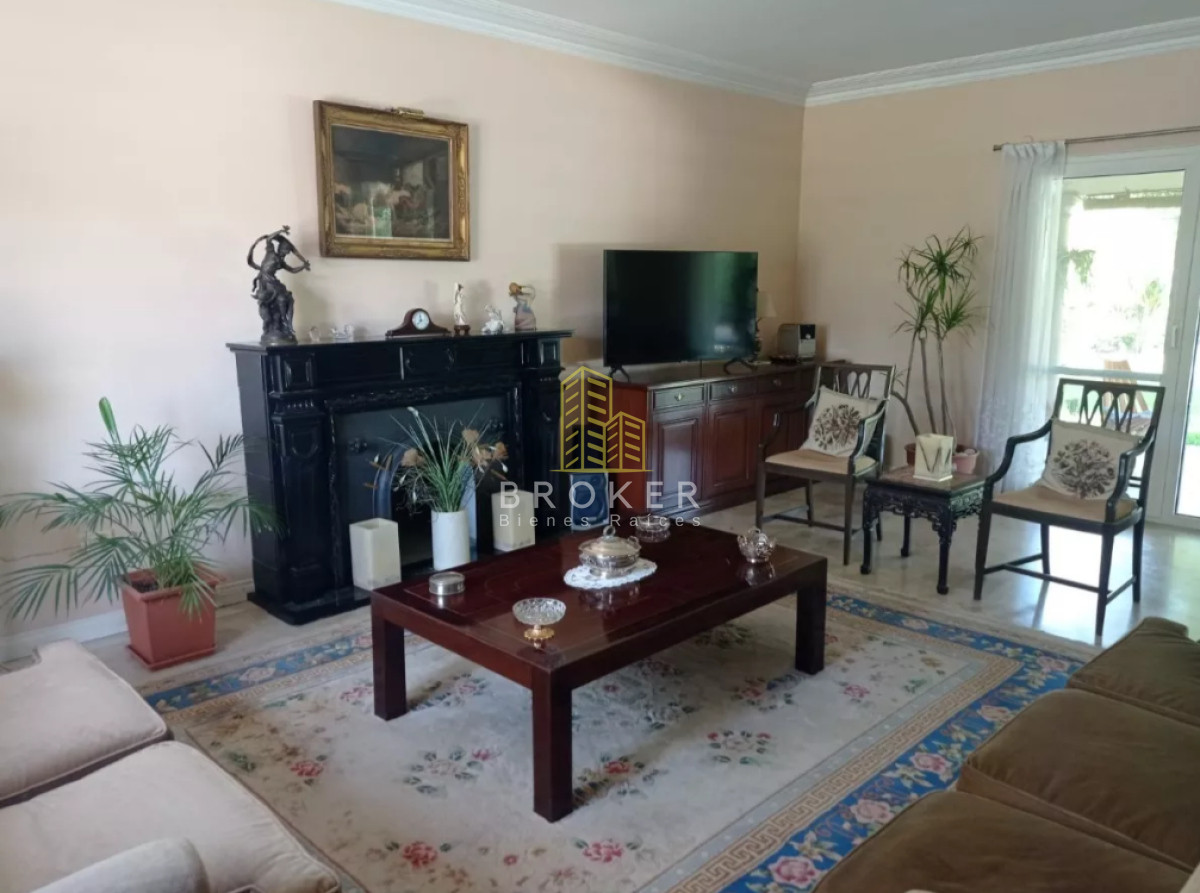 Casa ID.2417/Impecable_Casa_en_Venta_Barrio_Septiembre_Escobar_3_dormitorios_Country - Impecable Casa en Venta Barrio Septiembre Escobar 3 dormitorios Country