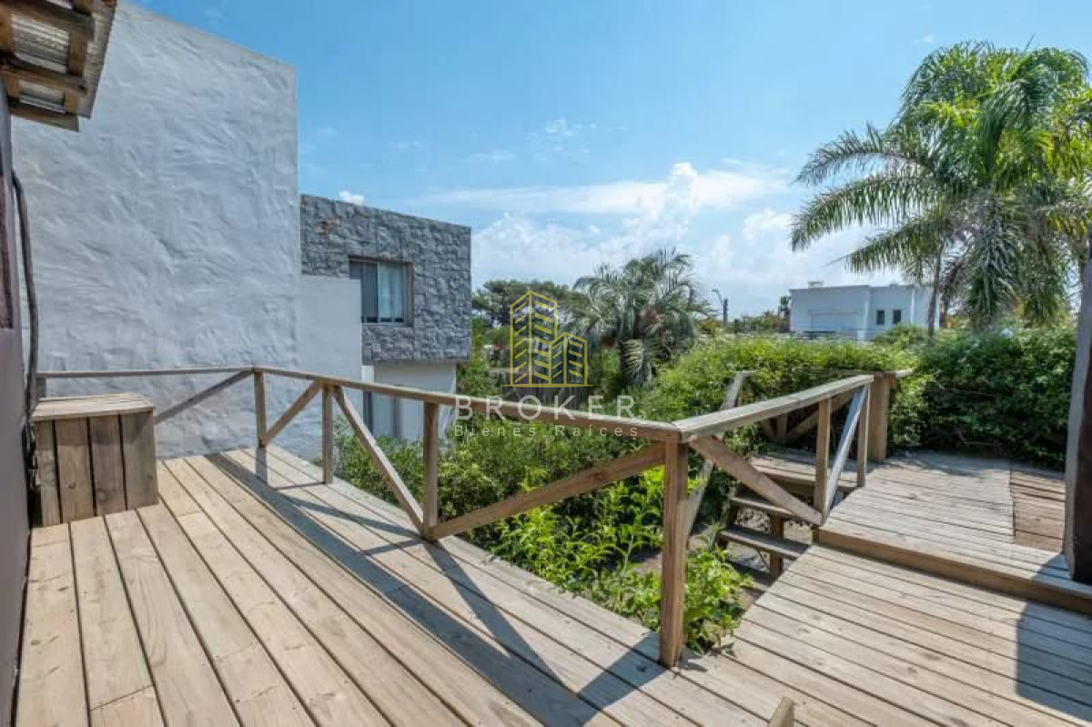 Casa ID.9009/Venta_Casa_La_barra_de_4_dormitorios_y_4_baños! - Venta Casa La barra de 4 dormitorios y 4 baños!