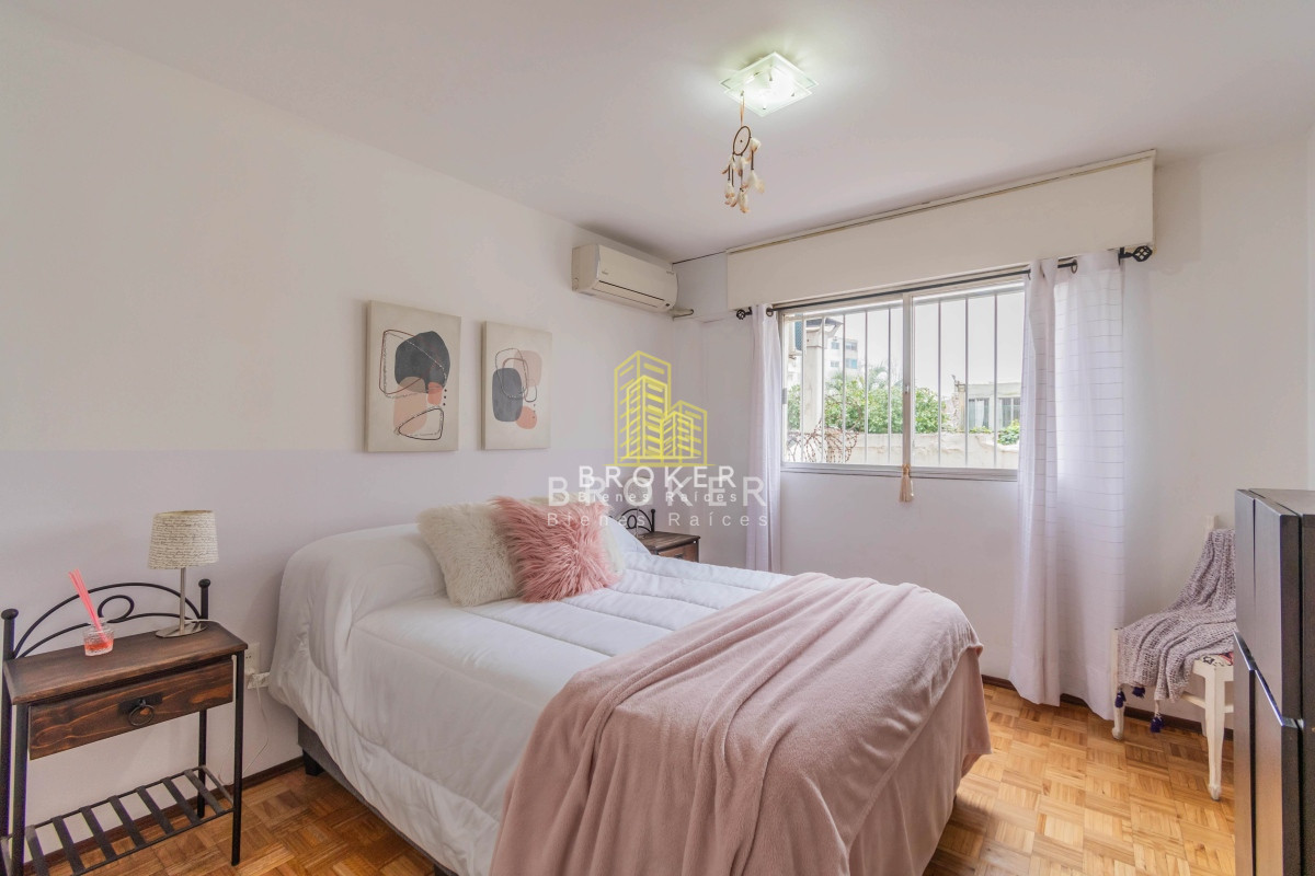 Casa ID.1709/Venta_Casa_Malvin_PH_reclciada!_Lista_para_ocupar! - Venta Casa Malvin PH reclciada! Lista para ocupar!