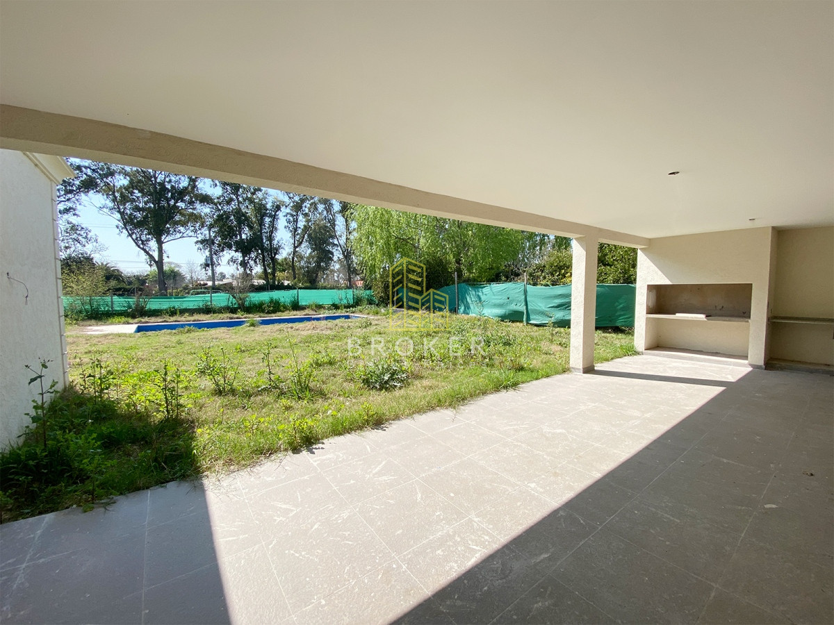 Casa ID.1849/Casa_en_Venta_a_Estrenar_en_Haras_Santa_María_-_Las_Lomas. - Casa en Venta a Estrenar en Haras Santa María - Las Lomas.