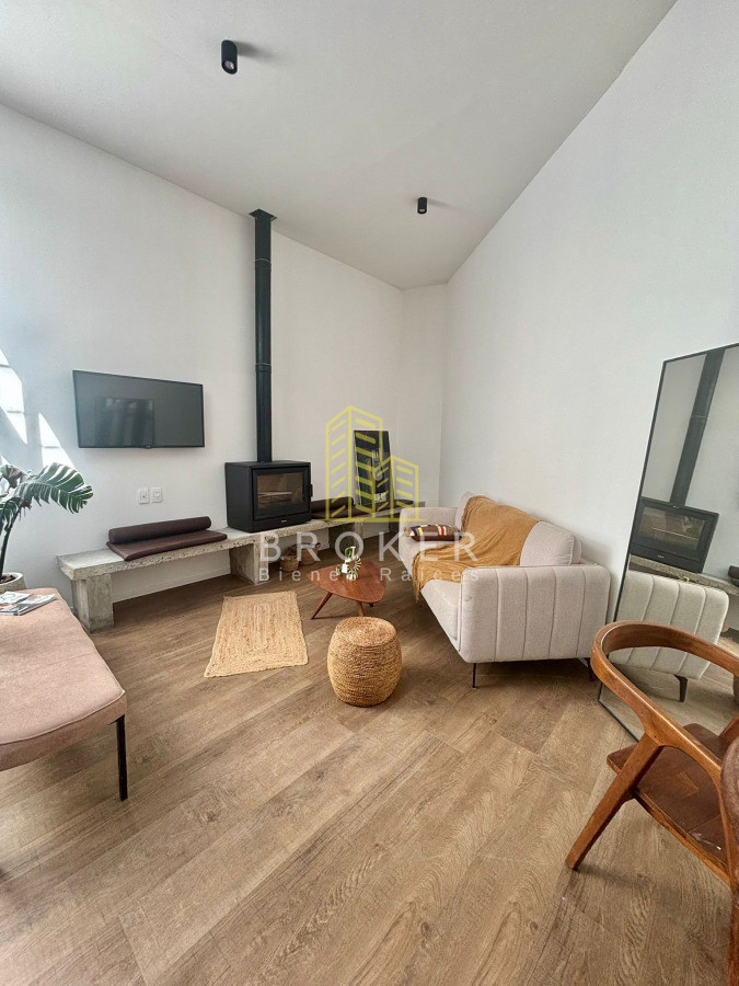 Casa ID.2429/Venta_Casa_Pocitos_3_dormitorios_con_garage!_Moderna_a_Estrenar! - ¡RESERVADA! Venta Casa Pocitos 3 dormitorios con garage! Moderna a Estrenar!