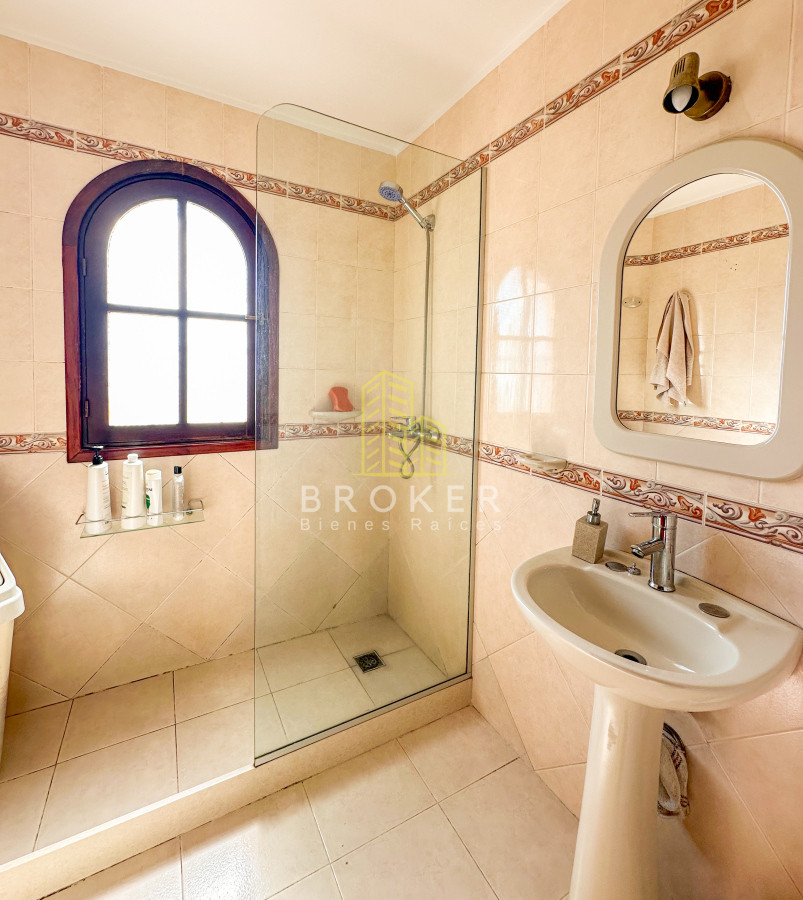 Casa ID.2367/Venta_casa_3_dormitorios_zona_Pinares_ - Venta casa 3 dormitorios zona Pinares 