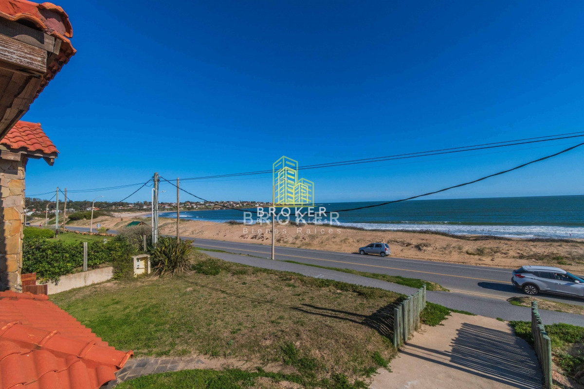 Casa ID.573/Venta_de_Casa_en_Piriapolis_San_Francisco_frente_al_mar!_3_dormitorios! - Venta de Casa en Piriapolis San Francisco frente al mar! 4 dormitorios!