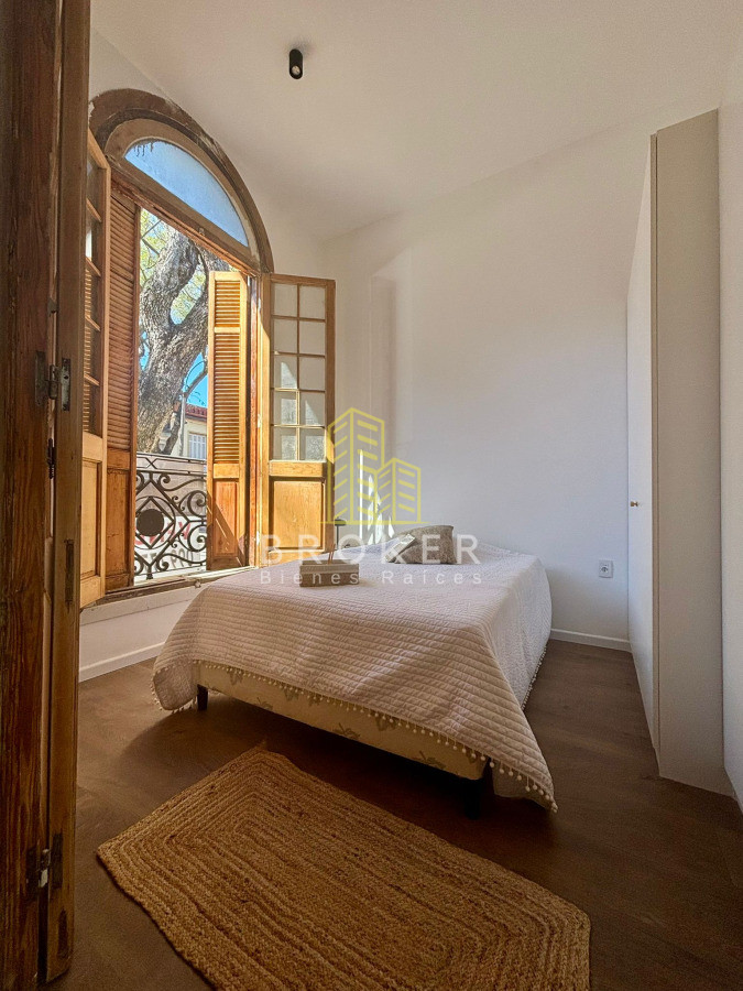 Casa ID.2429/Venta_Casa_Pocitos_3_dormitorios_con_garage!_Moderna_a_Estrenar! - ¡RESERVADA! Venta Casa Pocitos 3 dormitorios con garage! Moderna a Estrenar!