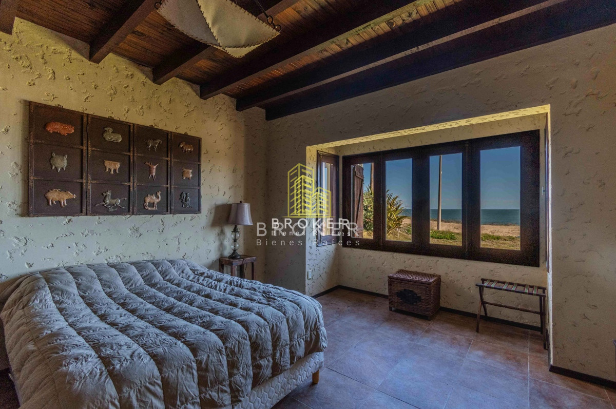 Casa ID.573/Venta_de_Casa_en_Piriapolis_San_Francisco_frente_al_mar!_3_dormitorios! - Venta de Casa en Piriapolis San Francisco frente al mar! 4 dormitorios!