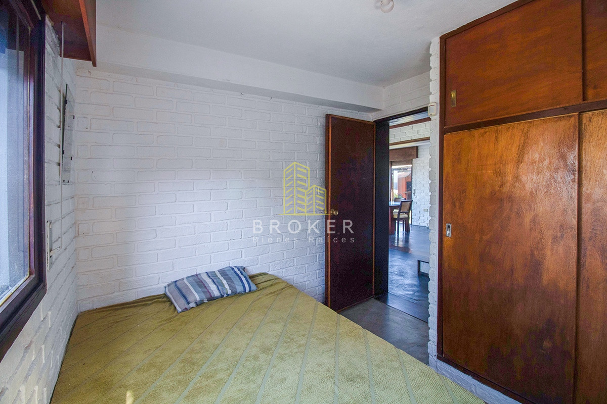 Casa ID.1099/Venta_de_casa_de_4_dormitorios_mas_dependencia_en_el_Chorro._._Punta_del_Este,_Uruguay. - Venta de casa de 4 dormitorios mas dependencia en el Chorro. . Punta del Este, Uruguay.