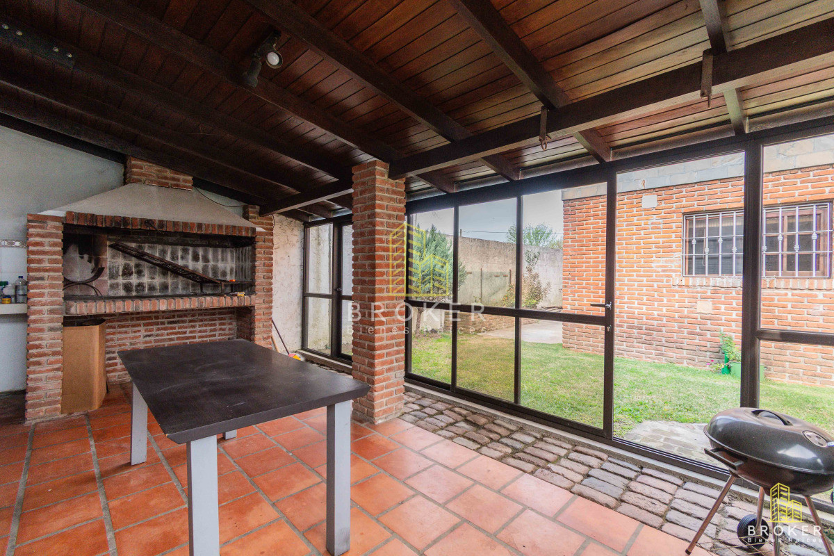 Casa ID.668/Venta_Casa_Barra_de_Carrasco_a_metros_de_la_Rambla! - Venta Casa Barra de Carrasco 3 dormitorios a metros de la Rambla!