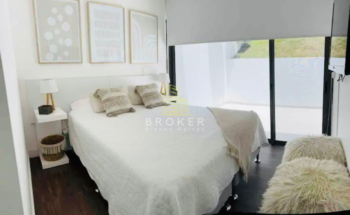 Casa ID.1034/Venta_Casa_en_barrio_privado,_San_Rafael._Punta_del_Este,_Uruguay. - Venta Casa en barrio privado, San Rafael. Punta del Este, Uruguay.