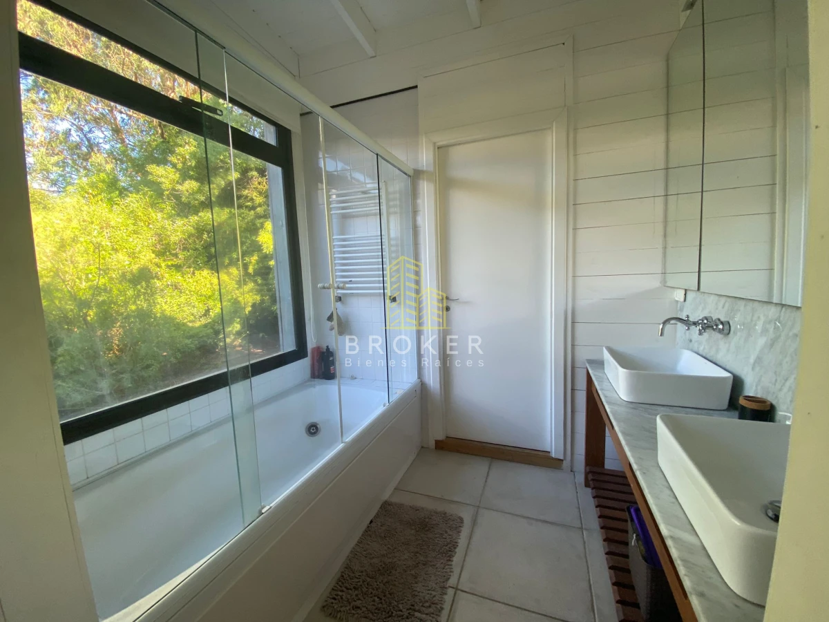 Casa ID.9146/Alquiler_casa_3_dormitorios_en_La_Barra_Punta_del_Este - Alquiler casa 3 dormitorios en La Barra Punta del Este