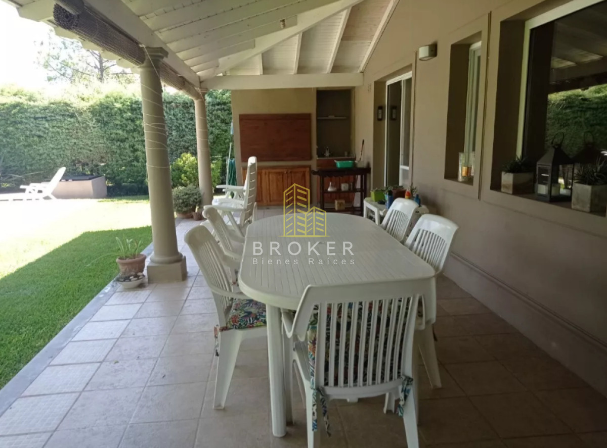 Casa ID.2417/Impecable_Casa_en_Venta_Barrio_Septiembre_Escobar_3_dormitorios_Country - Impecable Casa en Venta Barrio Septiembre Escobar 3 dormitorios Country