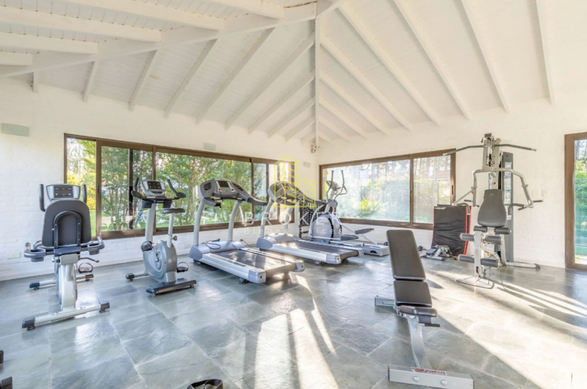 Casa ID.572/Venta_de_Duplex_en_Barrio_Privado,_Playa_Mansa_punta_del_este_ - Venta de Duplex en Barrio Privado, Playa Mansa. Punta del Este, Uruguay.